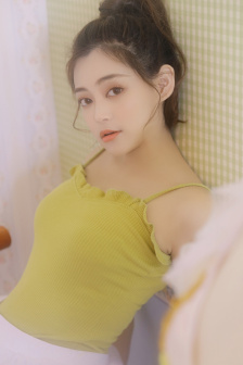 明星专题：纳尔吉丝